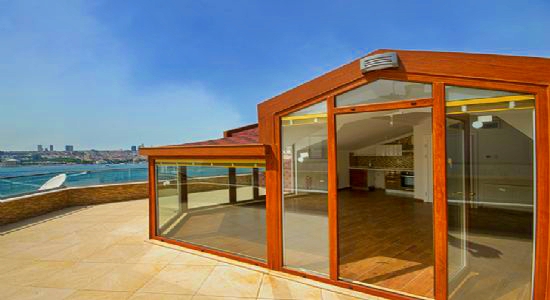 Sea-view Istanbul Apartment - Bosphorus view terrace