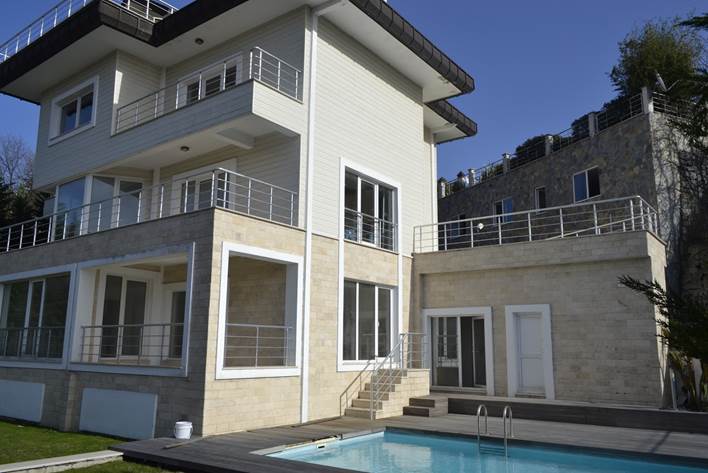 Newly Built Luxury Istanbul Villa - Exterior