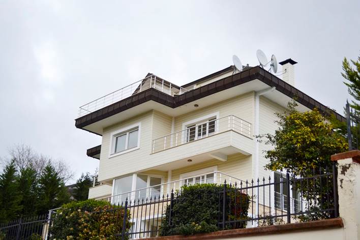 	 Newly Built Luxury Istanbul Villa - Exterior