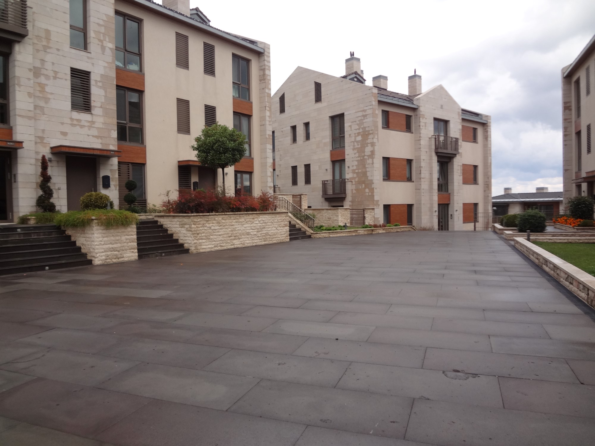 Garden Apartment In Istanbul - Exterior