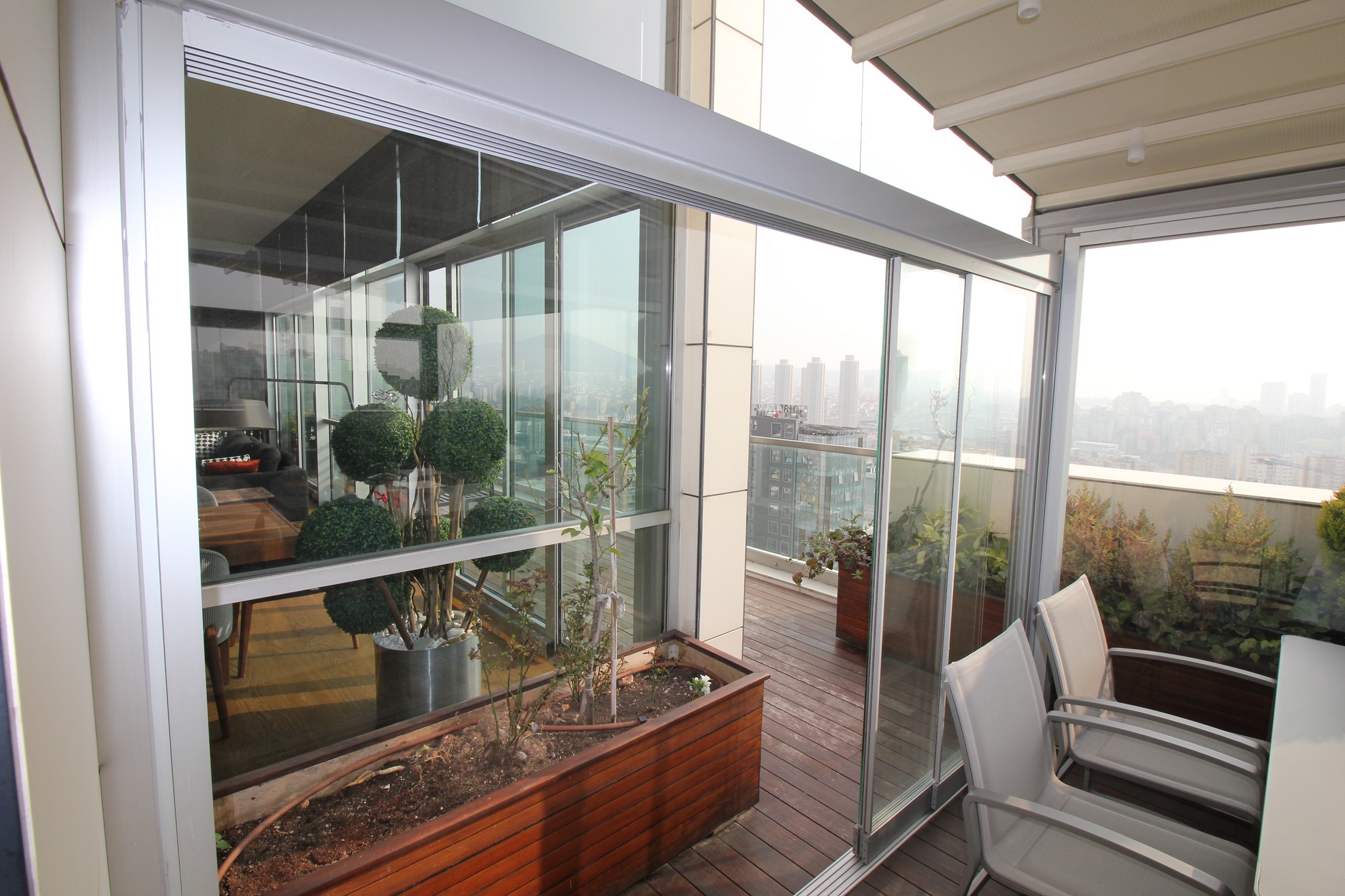 Exclusive Designer Istanbul Apartment For Sale - Outdoor living space