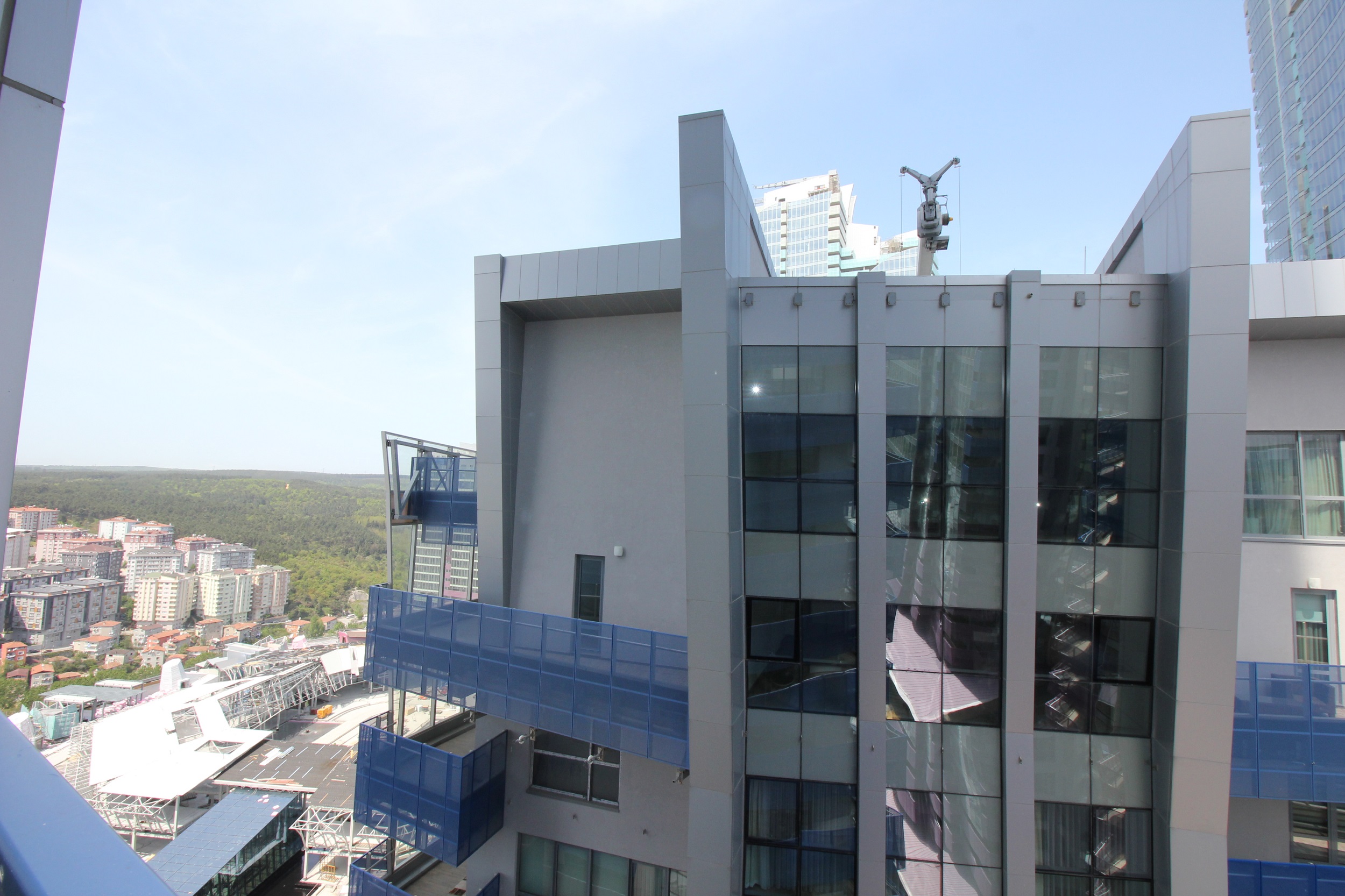 Prestigious Istanbul Apartment - Maslak - Balcony view