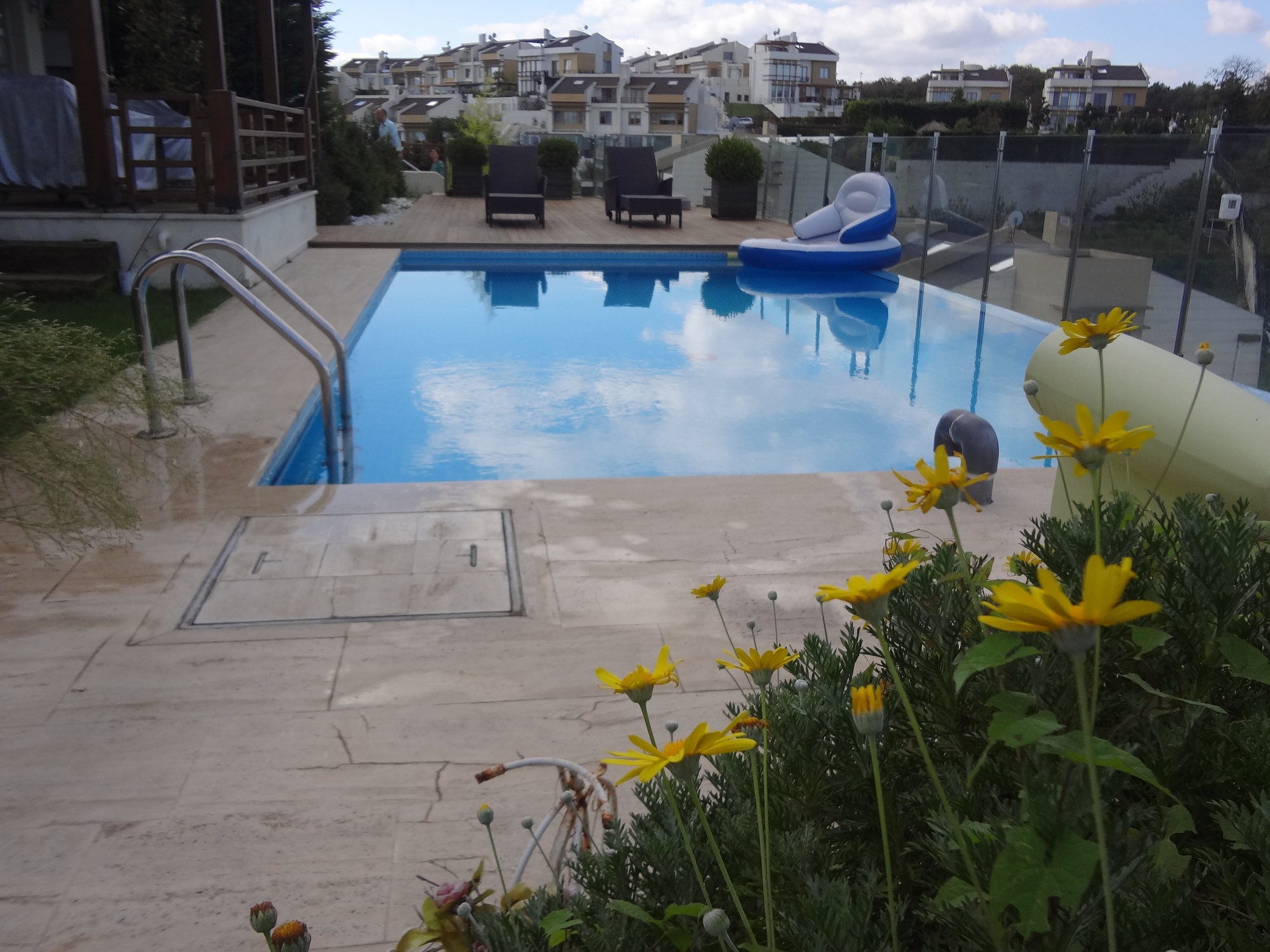 Distinguished Luxury Istanbul Villa - Large private pool