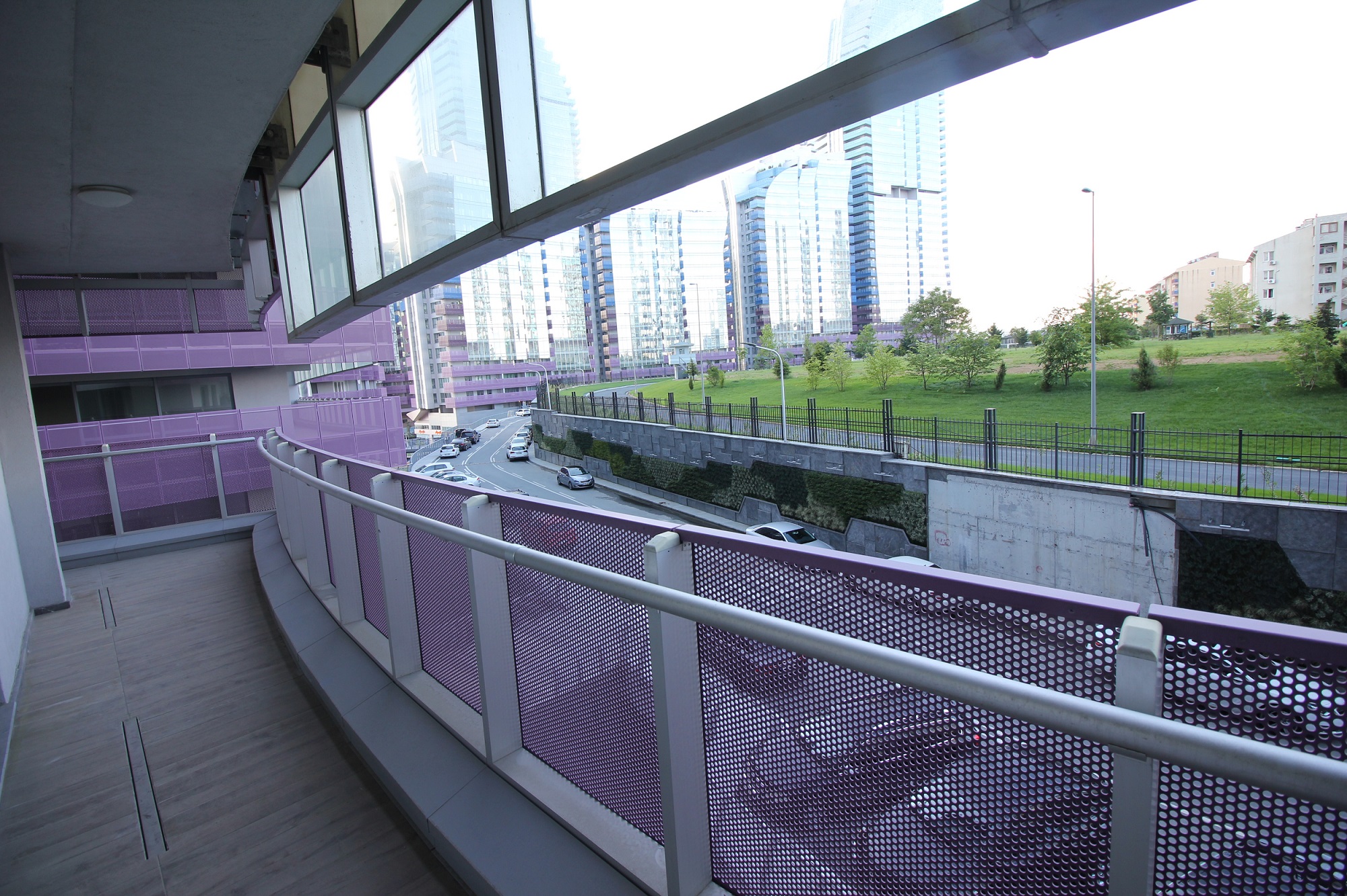 Desirable Istanbul Apartment - Prestigious Maslak - Large baclony