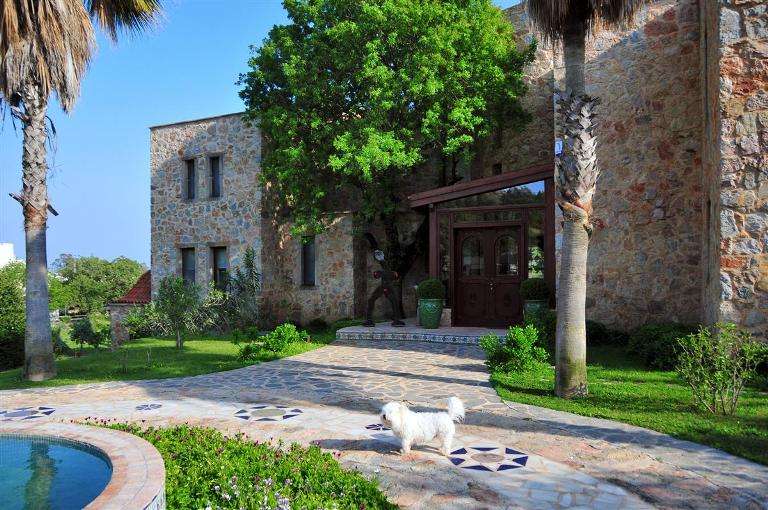 Large Stone Mansion - Ortakent, Bodrum - Natural stone build
