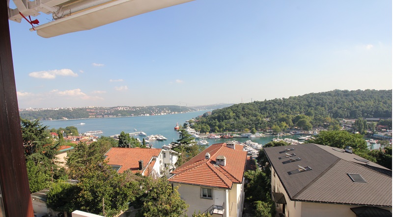 Prestigious Istanbul Apartment In Istinye -Views from the balcony