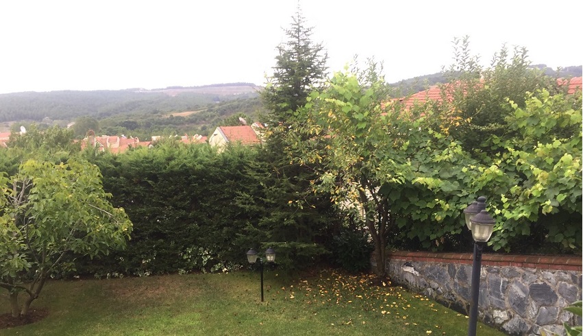 Spacious Istanbul Villa - Distinguished Area - Private gardens and nature views