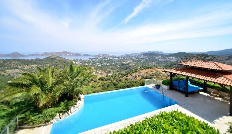 Elaborate Yalikavak Sea View Villa - Infinity pool