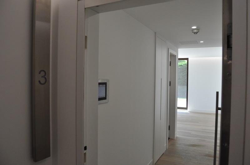 Istanbul Apartments With Bosphorus Views -Hallway