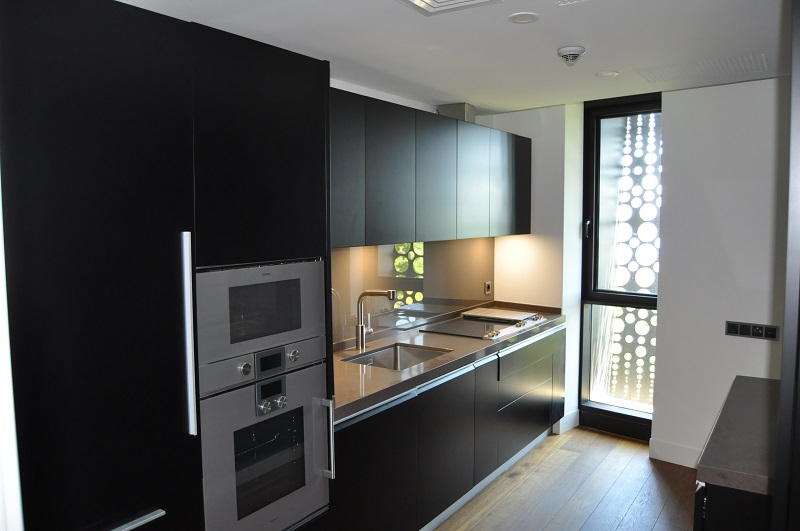 Istanbul Apartments With Bosphorus Views - Modern kitchen