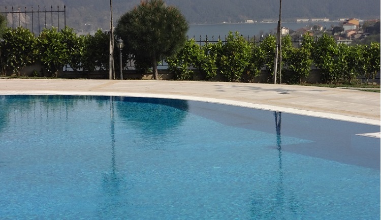 Distinguished Luxury Villa - Tarabya, Istanbul - Large communal pool
