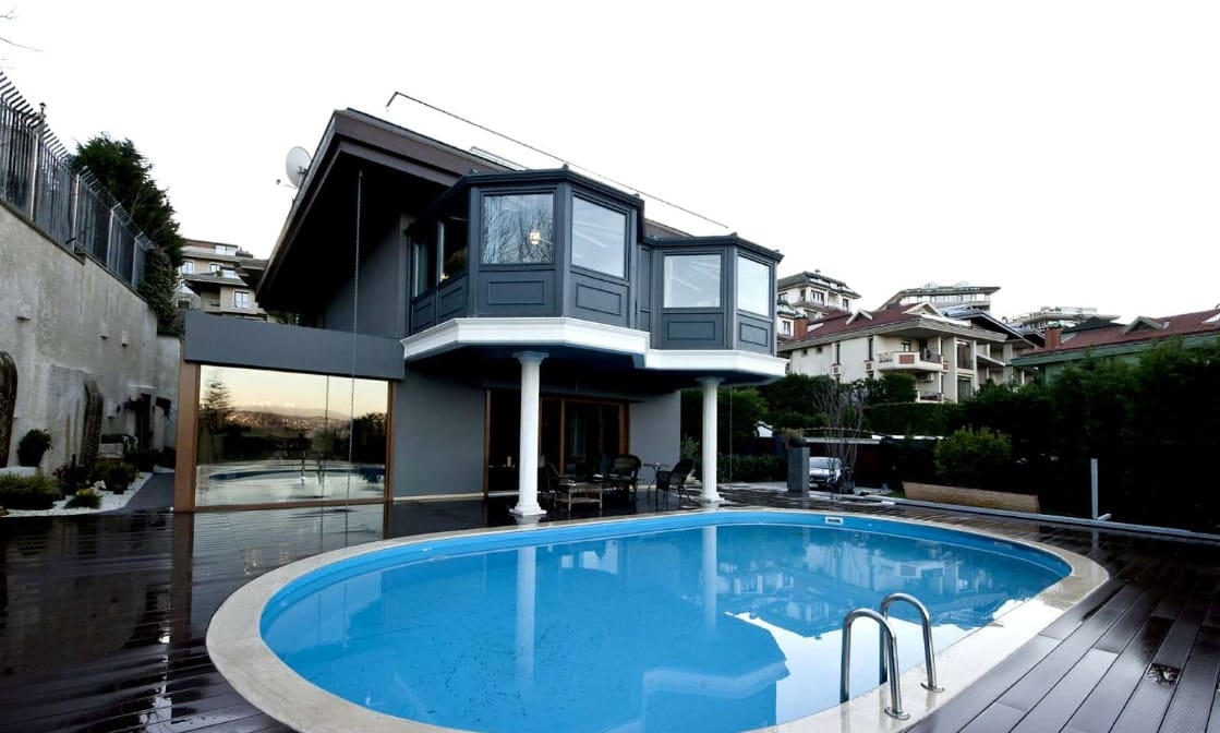 Luxury Sea View Tarabya Villa - Istanbul - Family swimming pool