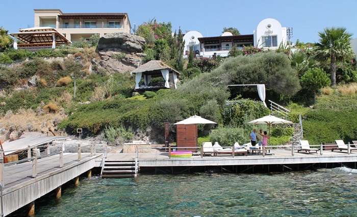 Gundogan Villa - Sea Front Location - Private beach and jetty