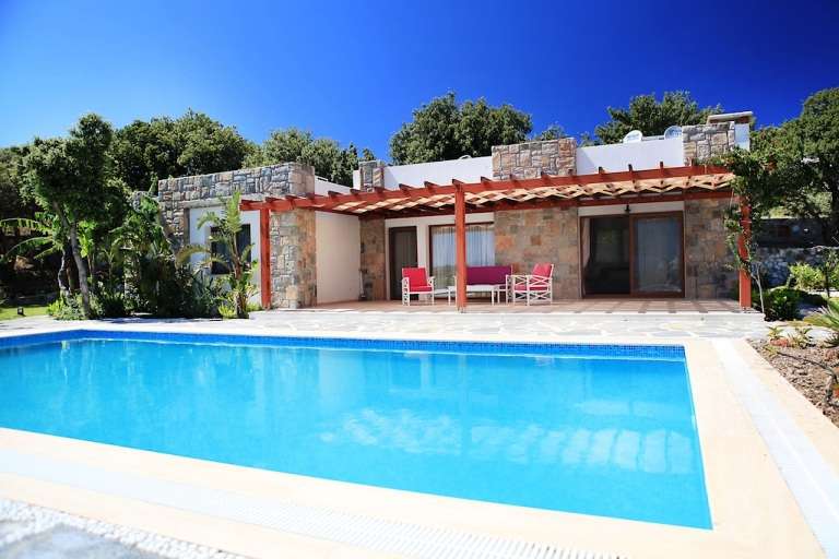 Lovely Stone Bungalow - Gumusluk, Bodrum - Private pool