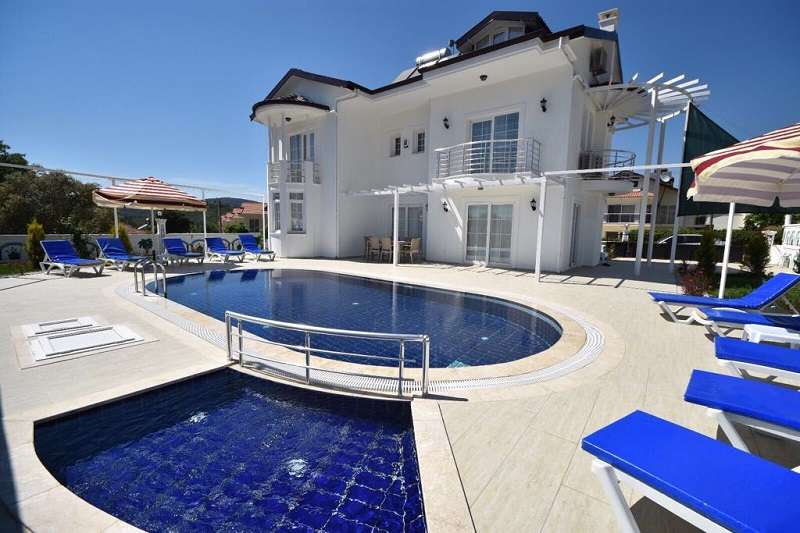 Ovacik Villa - Large Private Gardens - Exterior and pool