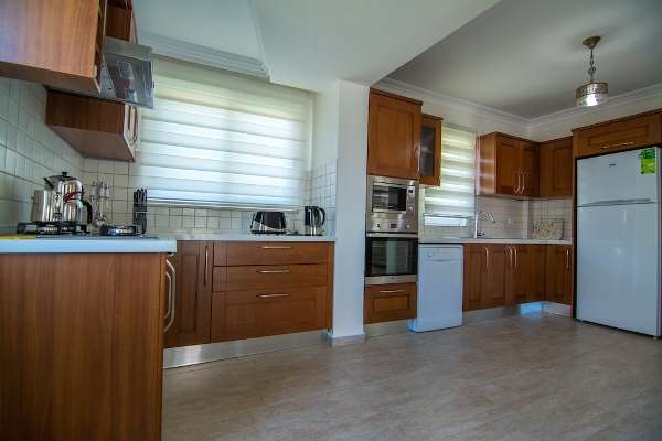 Stylish Ovacik Villa - Mountain Backdrop - Kitchen