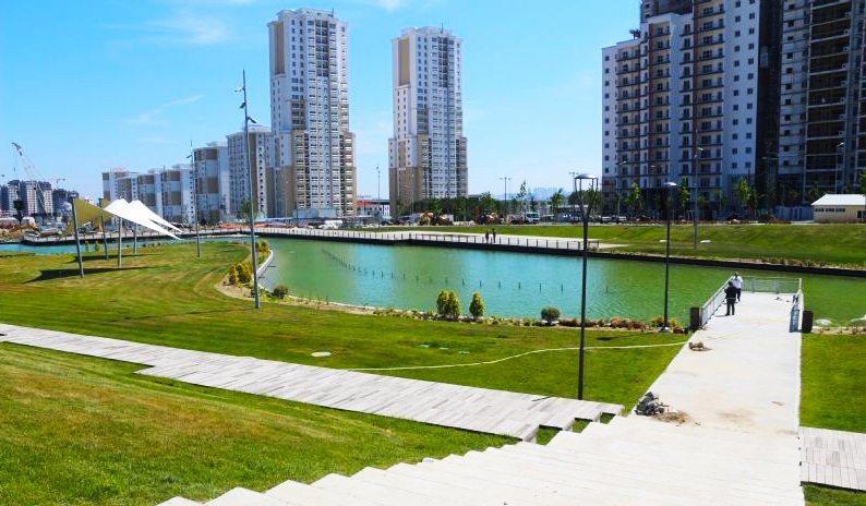 Affordable Turnkey Istanbul Apartments - Lots of green space
