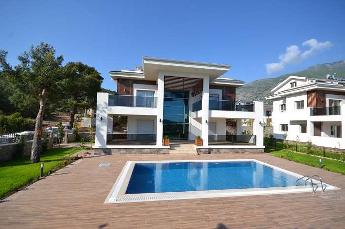 Modern Ovacik Villa - Quality Build - Family swimming pool
