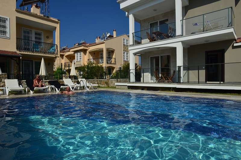 Quality Calis Apartments - Near The Beach - Communal pool