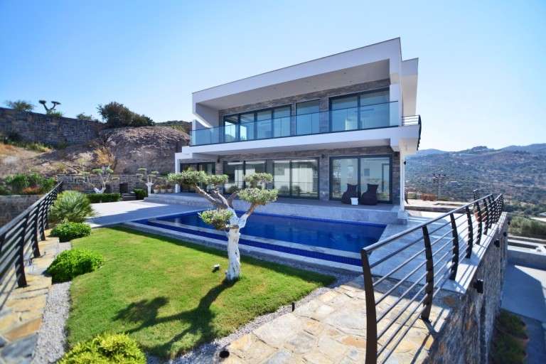 Yalikavak Villa - Amazing Panoramic Views - Elevated position