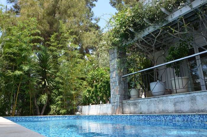 Stunning Gocek Sea View Villa - Private mosaic swimming pool