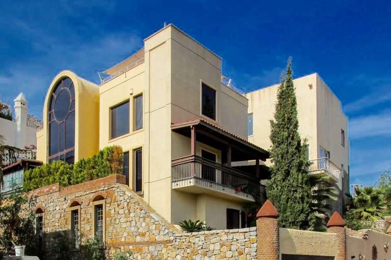Luxury Villa Bodrum Town Centre - Classic architecture