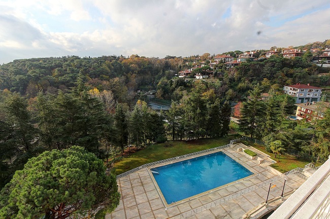 Forest Setting Istanbul Apartment - Sea View - Beautiful location