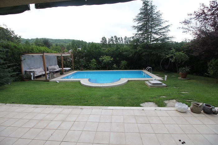 Istanbul Villa - Beautiful Natural Setting - Large private gardens