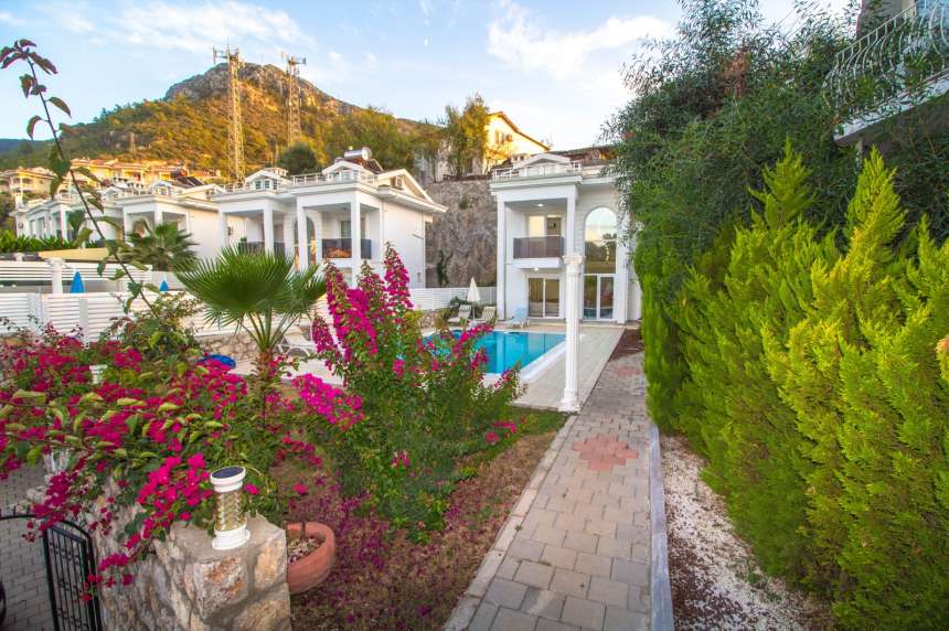 Luxury Hisaronu Villa - Peaceful Location - Large private plot