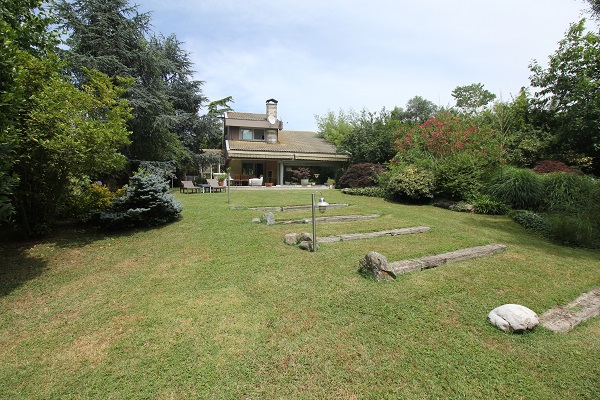 Private Countryside Istanbul Villa - Zekeriyakoy - Huge gardens