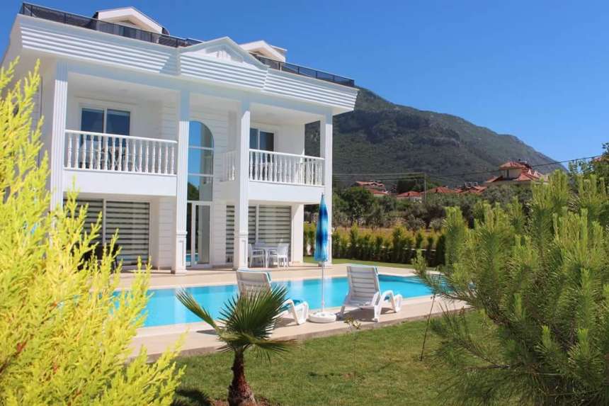 5-Bed Spa Villa - Ovacik, Fethiye - Private garden