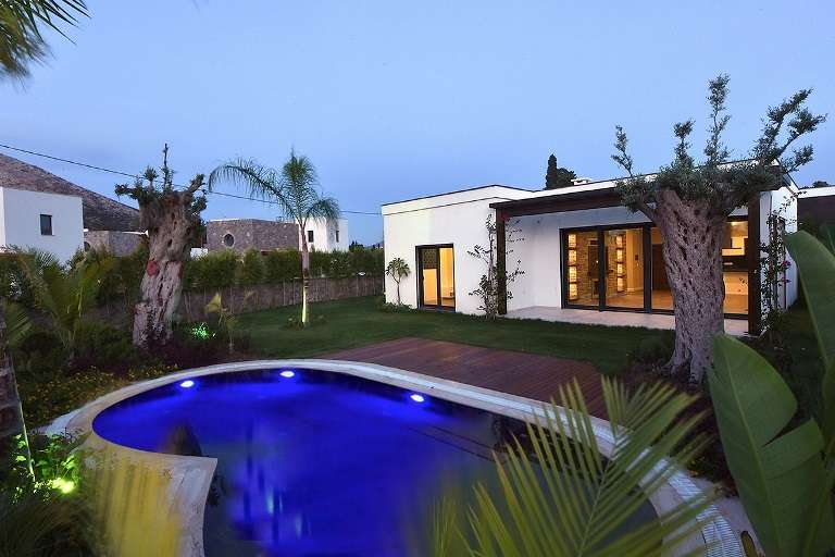 Luxury Bungalow - Kadikalesi, Bodrum - Private garden and swimming pool