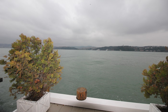 Prestigious Sea Front Apartment - Istanbul - Panoramic sea views