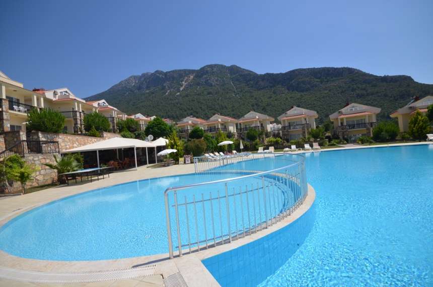 	 Ovacik villa with mountain backdrop -Exterior