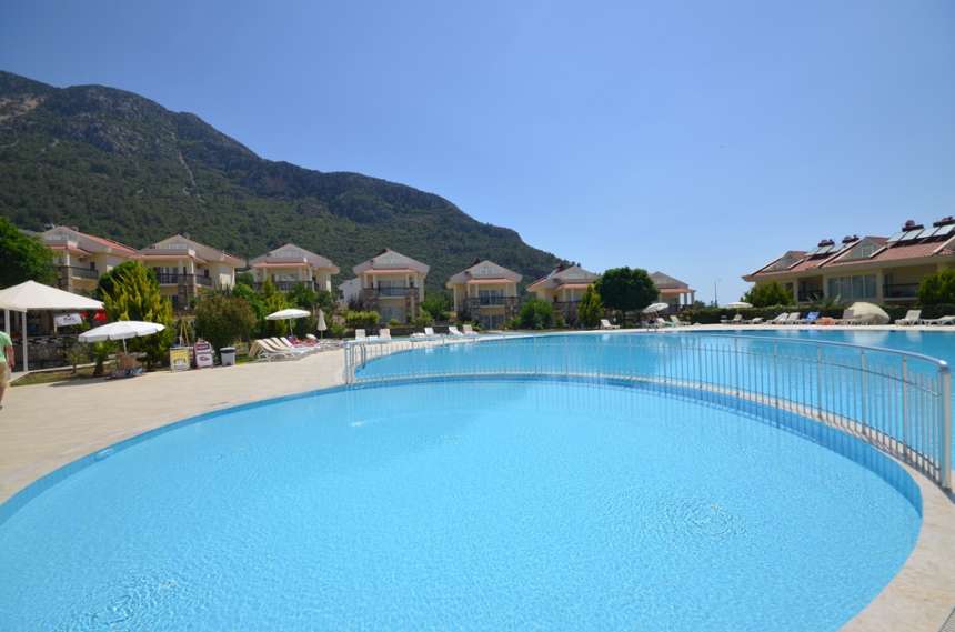 	 Ovacik villa with mountain backdrop -Exterior