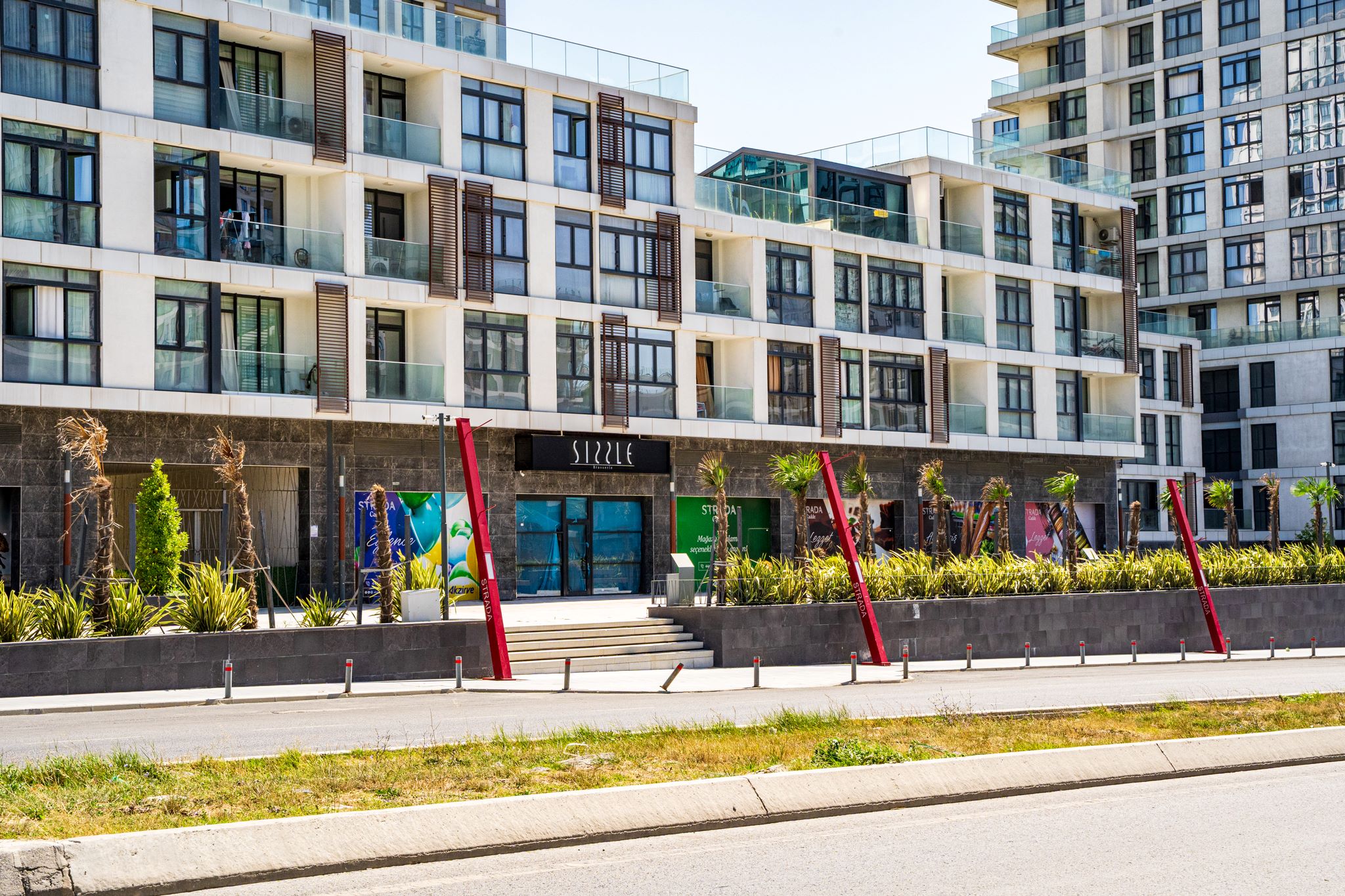 Off-Plan Nature View Apartments - Istanbul - Landscaped Garden