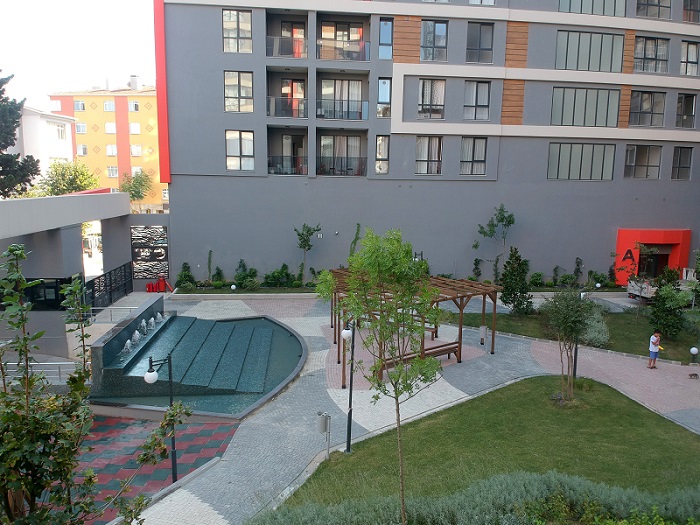 Istanbul Apartments - Basin Express - Gardens and water features