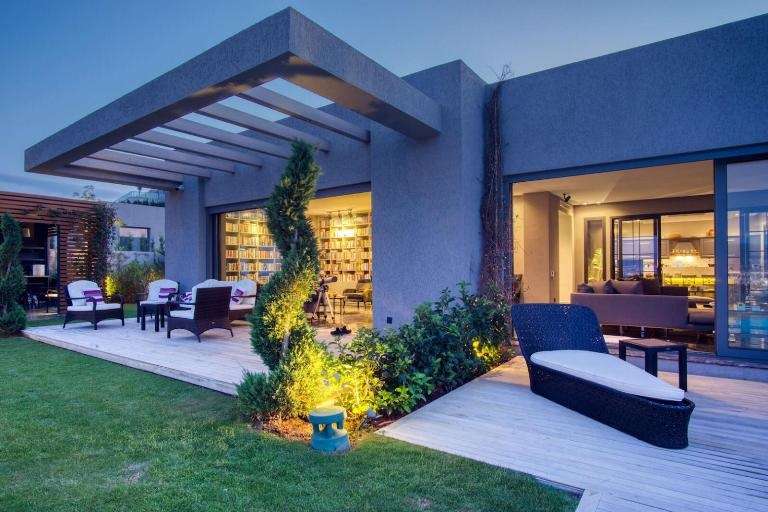 Sea View Bungalows - Bitez, Bodrum - Lots of outdoor living space