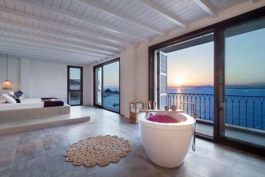 Sea Front Island Villa - Fethiye - Top floor master