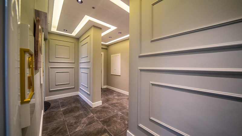 Affordable 2-Bed Istanbul Apartments - Well lit communal corridors