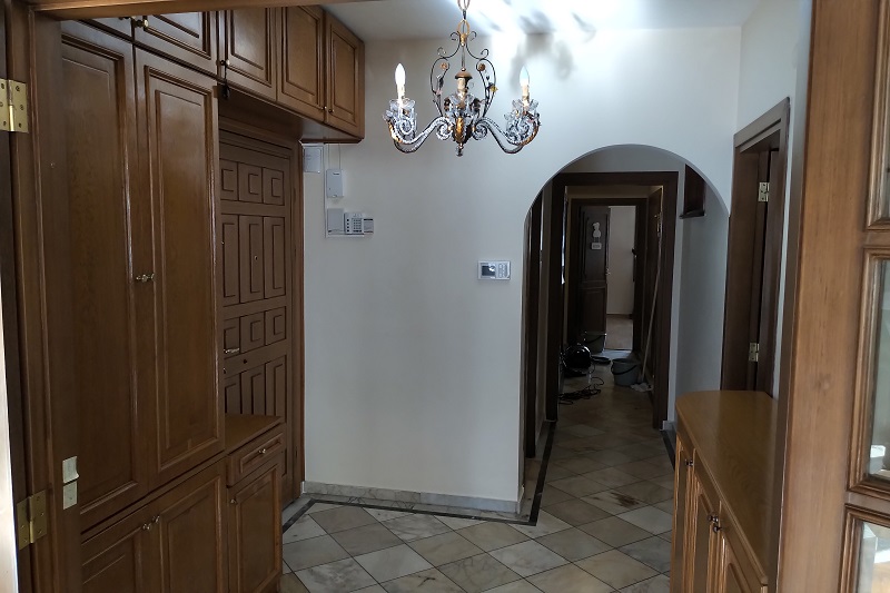 Prestigious Istanbul Apartment - Hallway