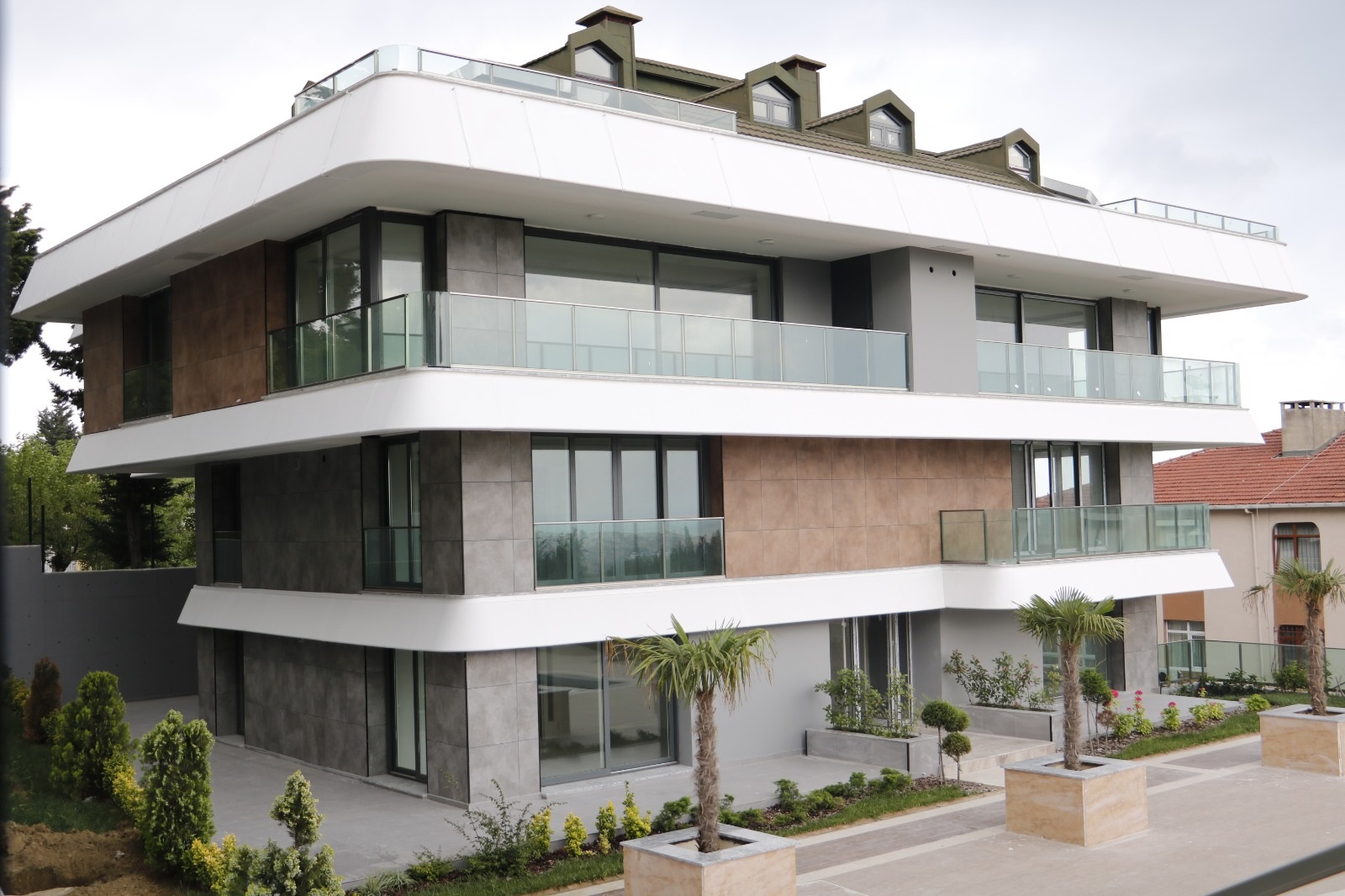 New Sea View Istanbul Apartments - Boutique complex