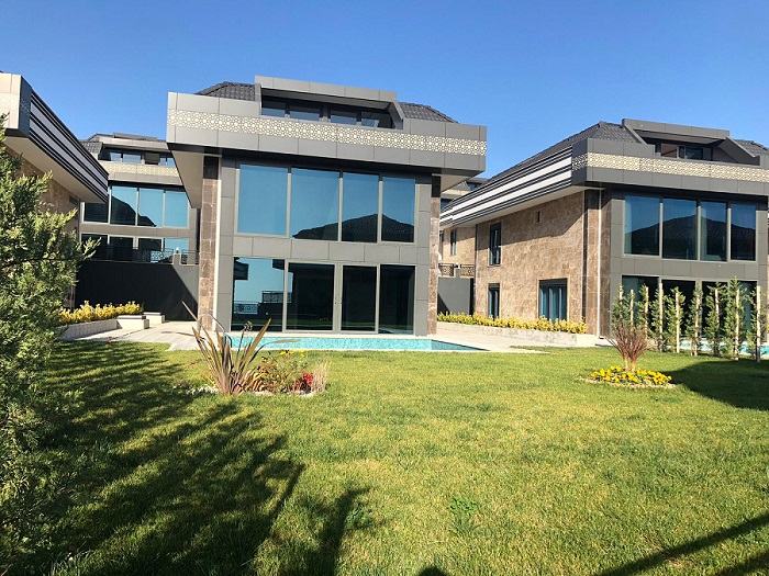 Panoramic Sea View Istanbul Villas - Private gardens