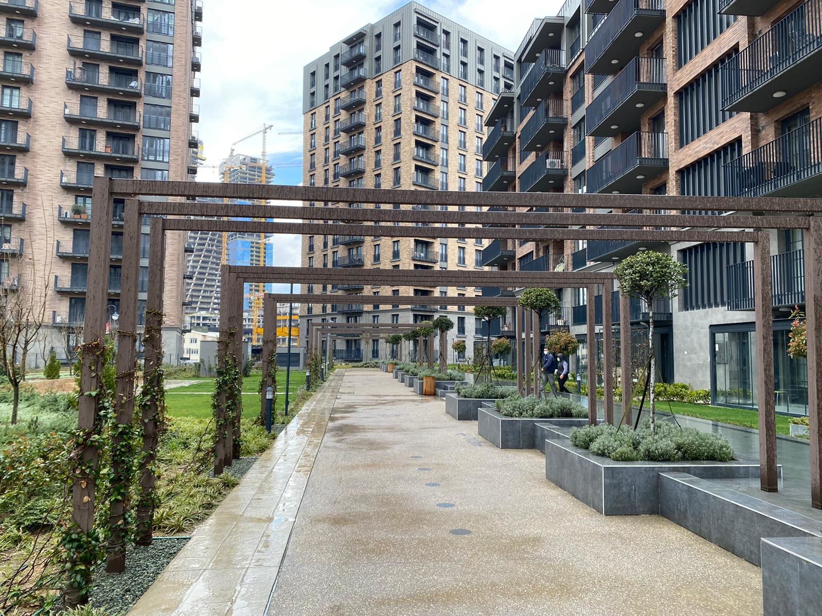 Asian Istanbul Prestigious Apartments - Beautiful exterior social areas