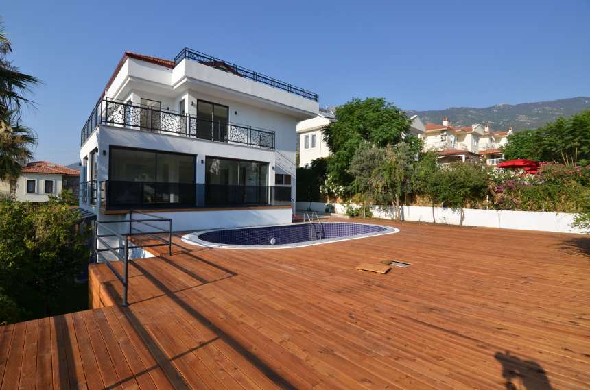 New Luxury 4-Bed Ovacik Villa - Vast decked terraces