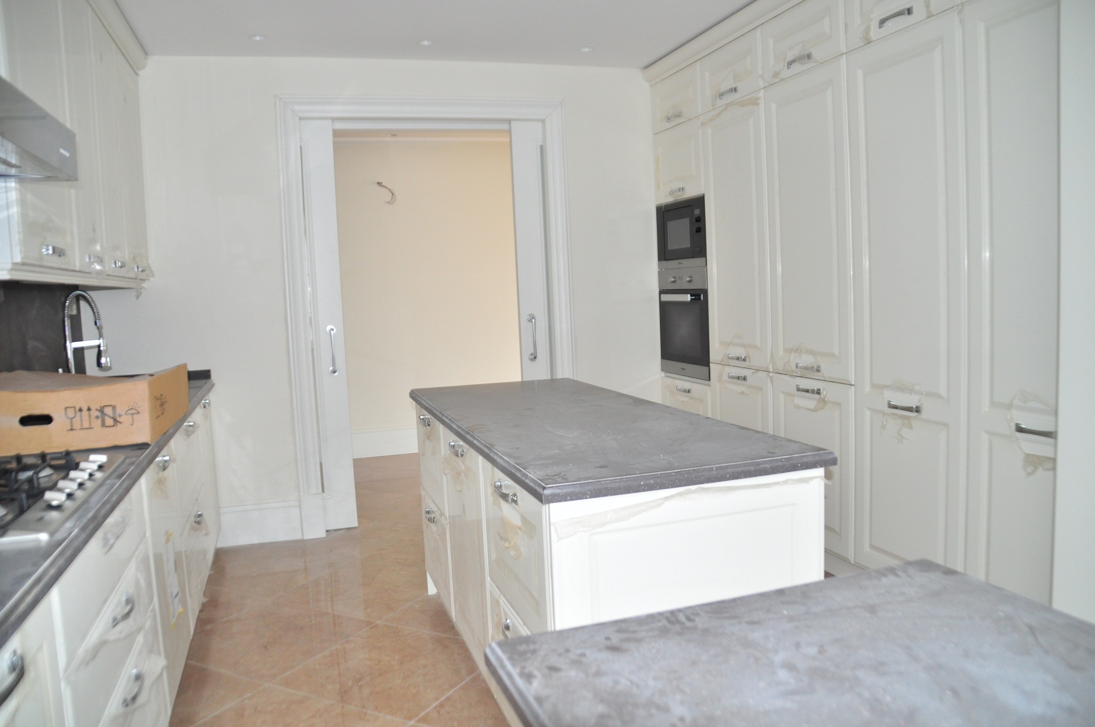 Luxury Istanbul Asian side villas with Bosphorus view - Kitchen outlook