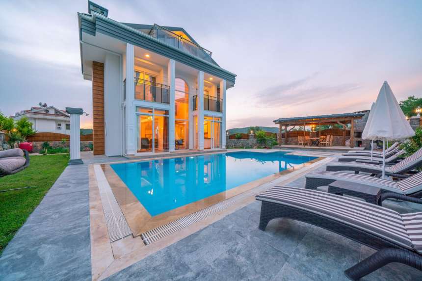 Detached 4-Bed Ovacik Villas - Walled and gated gardens