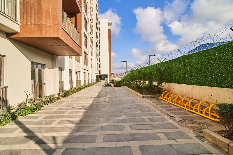 Bargain Asian Istanbul Modern Apartments - Walled and gated