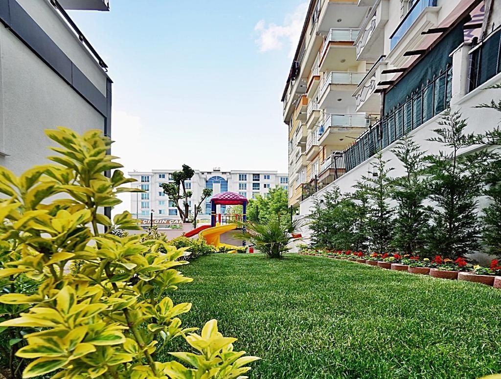 Affordable 2-Bed Istanbul Apartments - No frills boutique complex