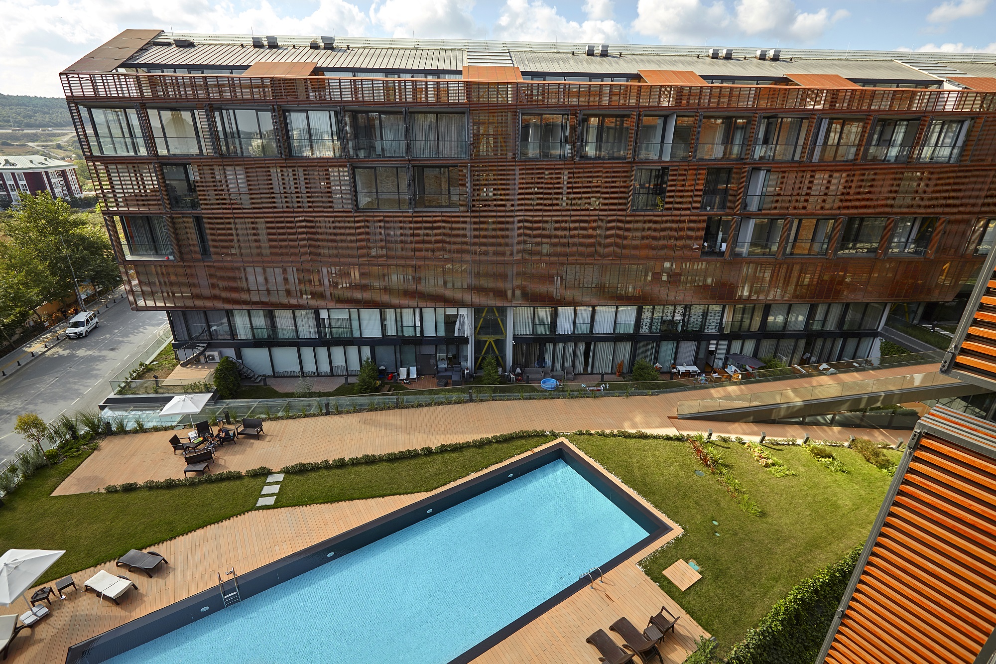Key Ready Luxury Istanbul Apartments - Low-rise complex